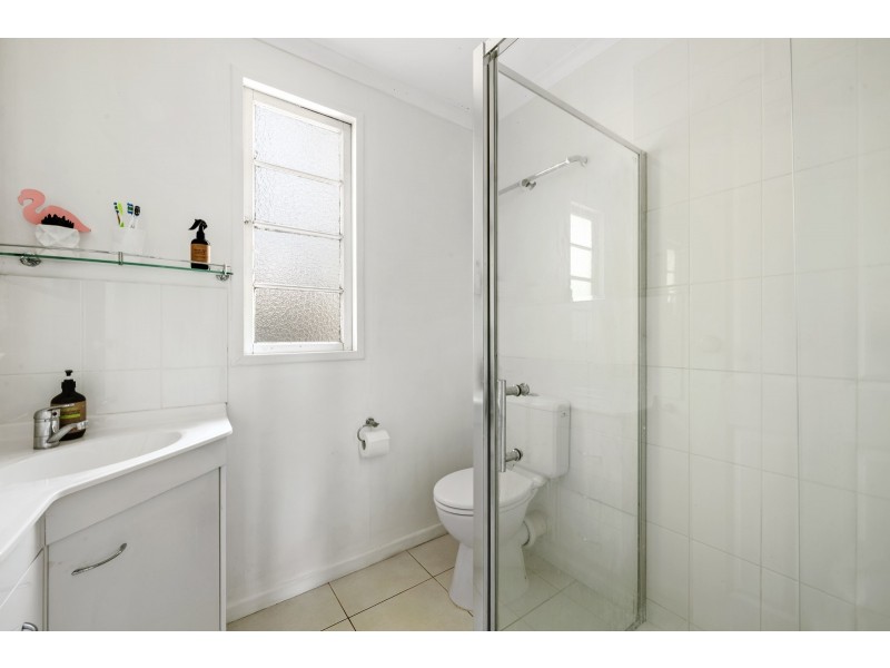 214 Bridge Street, Newtown QLD 4350
