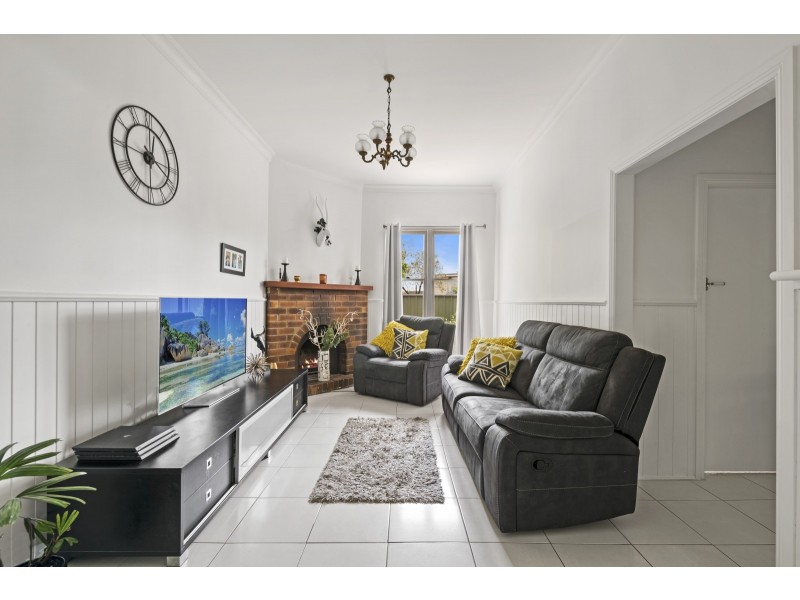 214 Bridge Street, Newtown QLD 4350