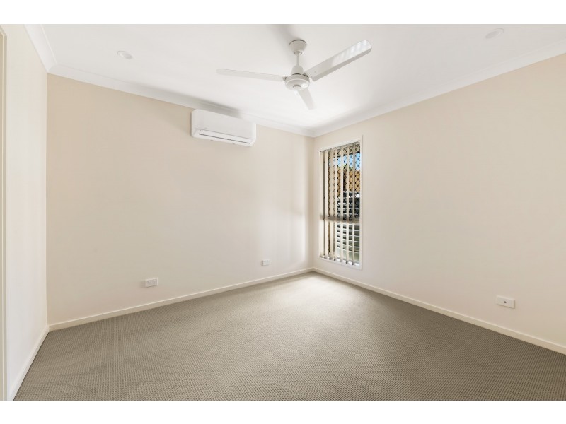 14 Downs Street, Glenvale QLD 4350