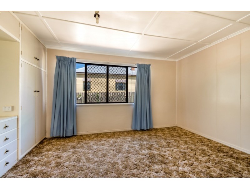 232 South Street, South Toowoomba QLD 4350