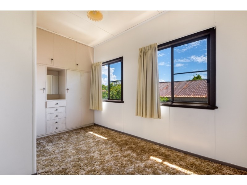 232 South Street, South Toowoomba QLD 4350