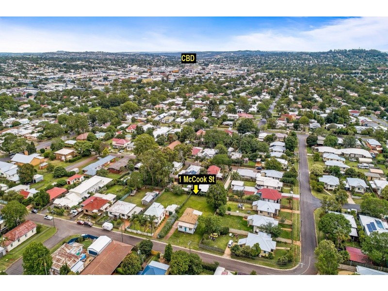 1 McCook Street, South Toowoomba QLD 4350