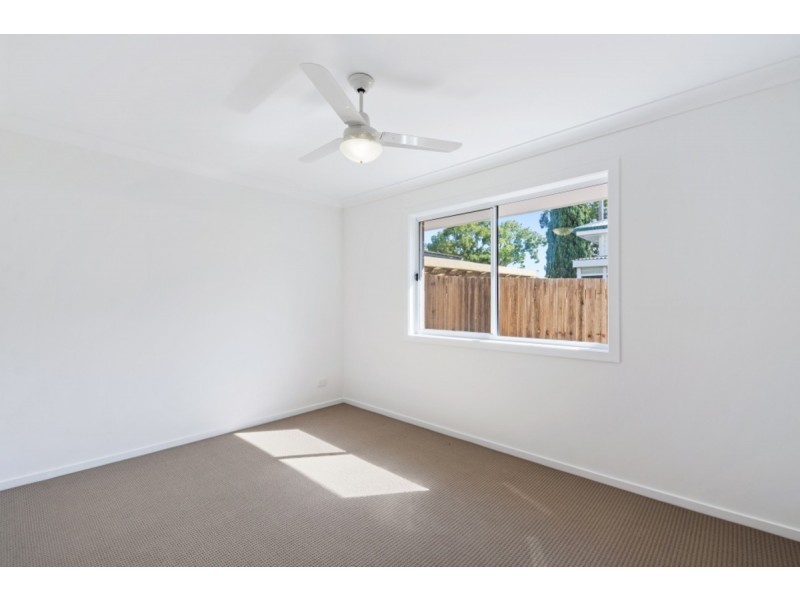 2/100A James Street, South Toowoomba QLD 4350