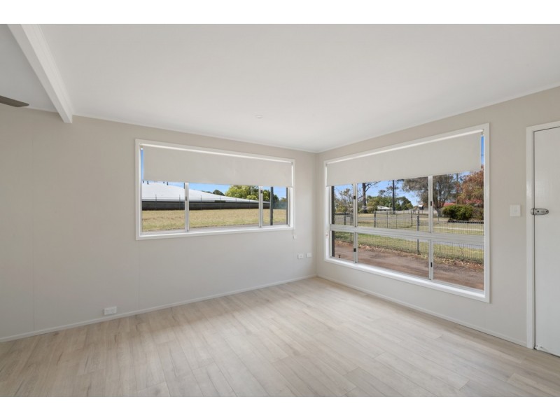 1/30 Wilma Street, Centenary Heights QLD 4350