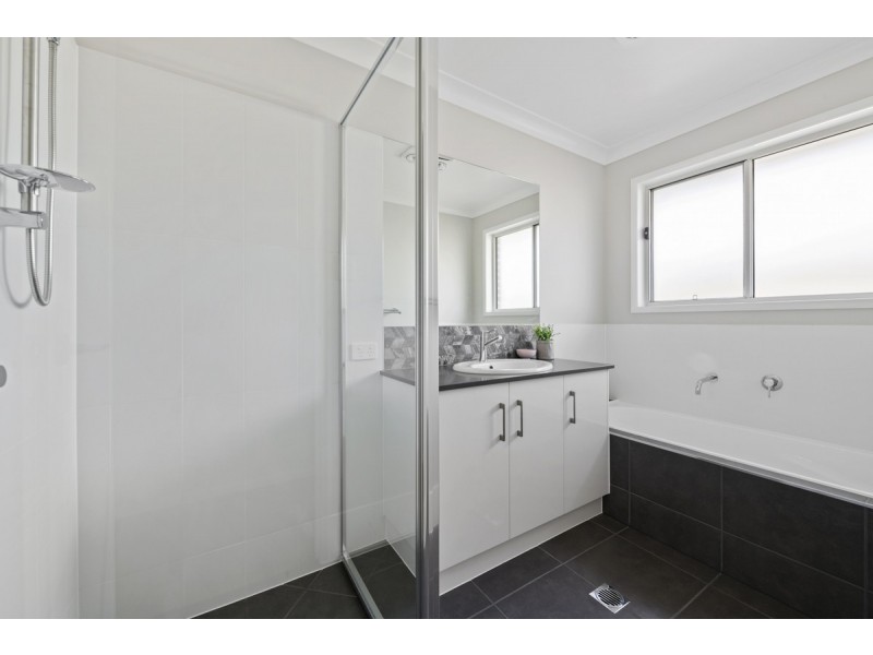 1/22a Merritt Street, Harristown QLD 4350