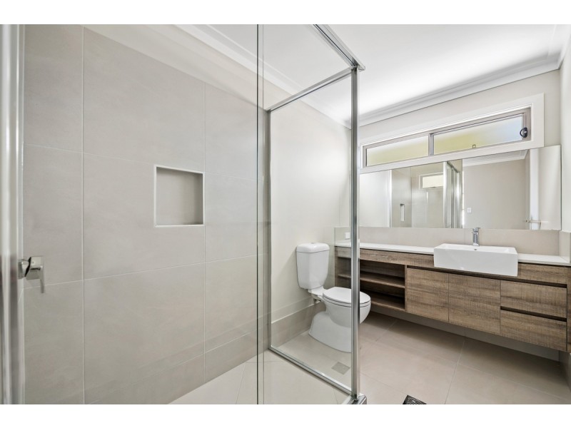 6/118 South Street, Centenary Heights QLD 4350