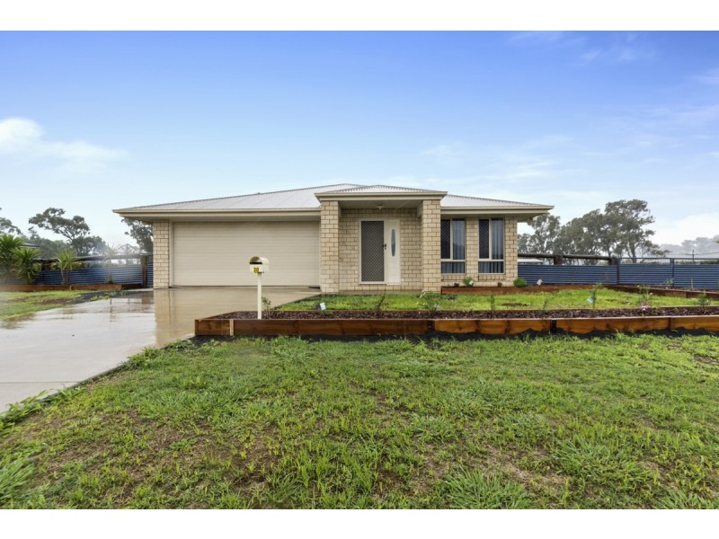 30 Phipps Drive, Meringandan West QLD 4352