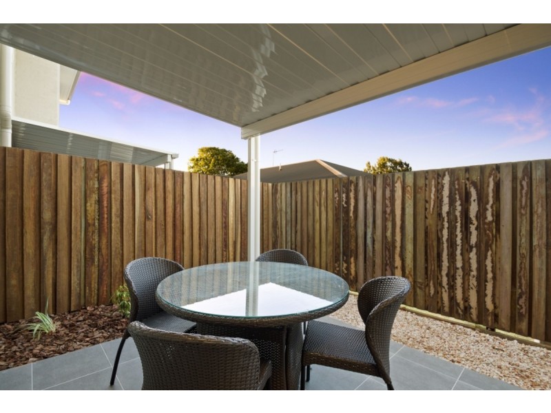 2/8 Brim Street, Newtown QLD 4350