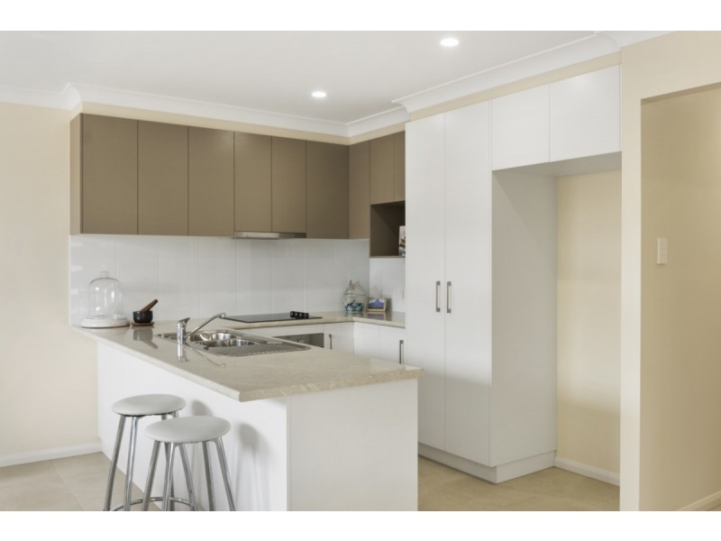 1/8 Brim Street, Newtown QLD 4350