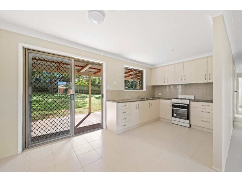 57 Wine Drive, Wilsonton Heights QLD 4350
