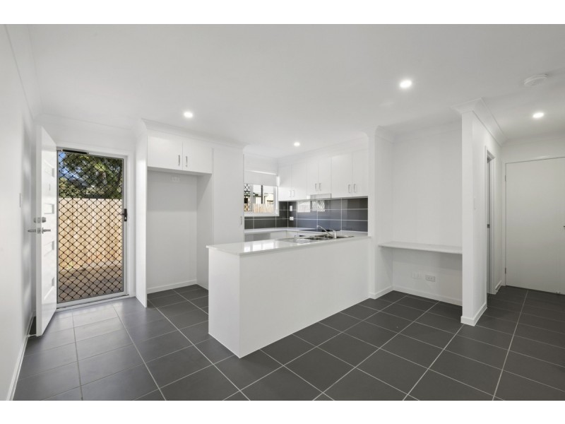 3/5 Berry Street, Newtown QLD 4350