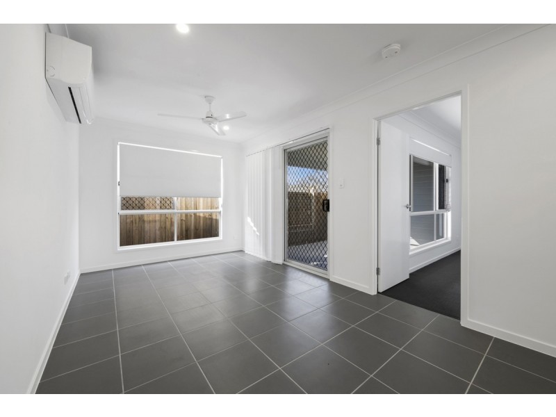 3/5 Berry Street, Newtown QLD 4350