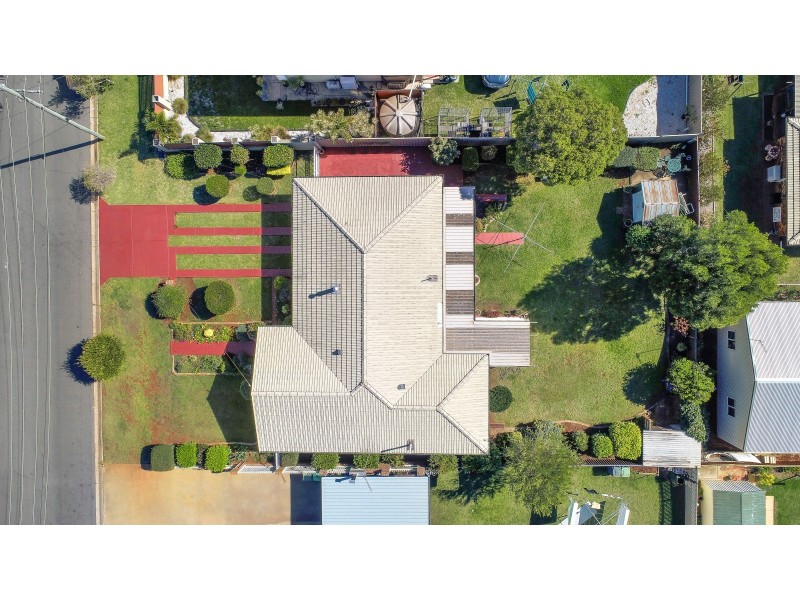 23 Jimbour Drive, Newtown QLD 4350