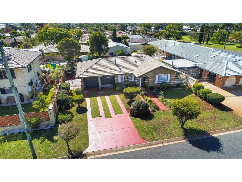 23 Jimbour Drive, Newtown QLD 4350