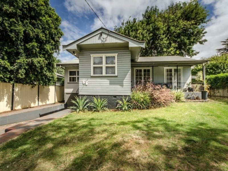 66 Stephen Street, South Toowoomba QLD 4350