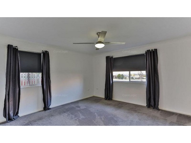 17 Traminer Drive, Wilsonton Heights QLD 4350