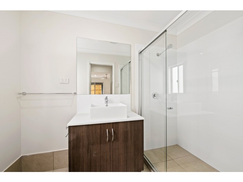 20B Cambooya Street, Drayton QLD 4350