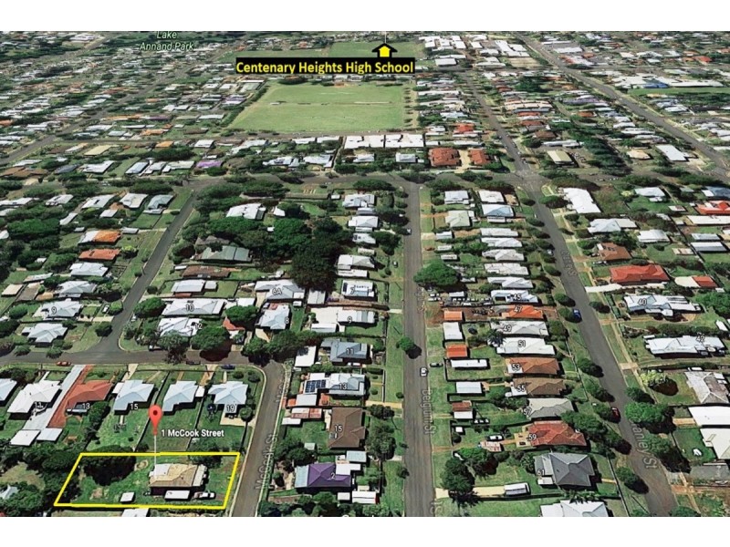 1 McCook Street, South Toowoomba QLD 4350