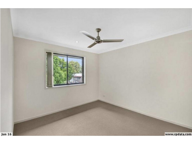 3/128A James Street, South Toowoomba QLD 4350