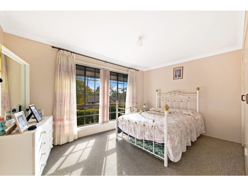 17 Damian Crescent, Kearneys Spring QLD 4350