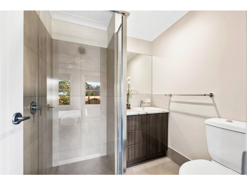 2/151 Jellicoe Street, North Toowoomba QLD 4350