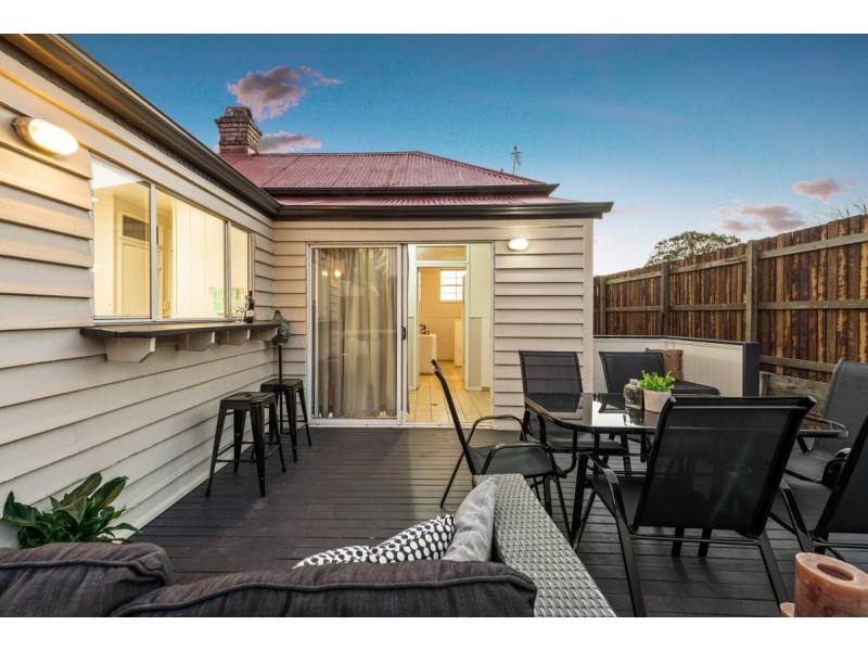 69 James Street, East Toowoomba QLD 4350