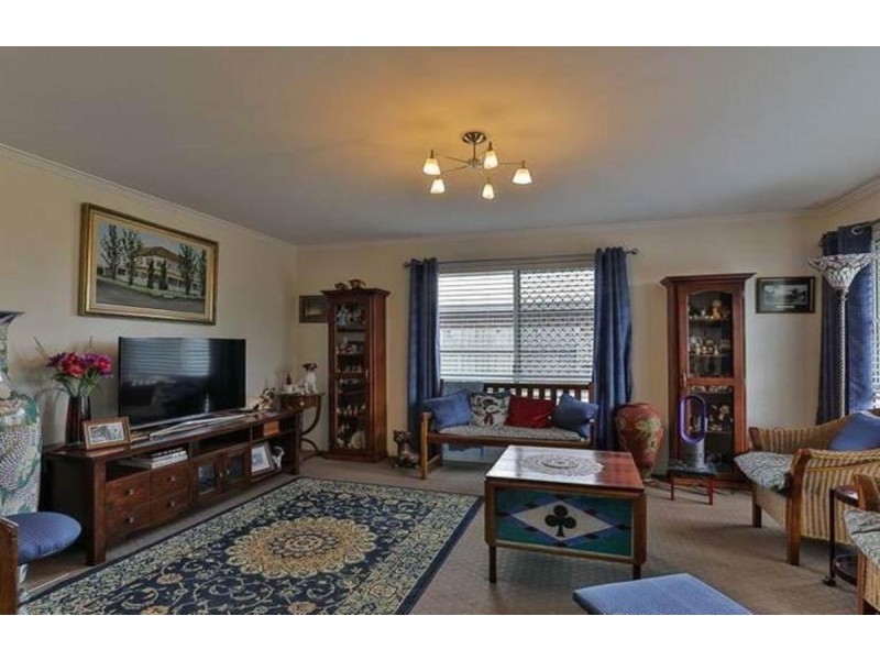 22 Mooney Street, Harlaxton QLD 4350