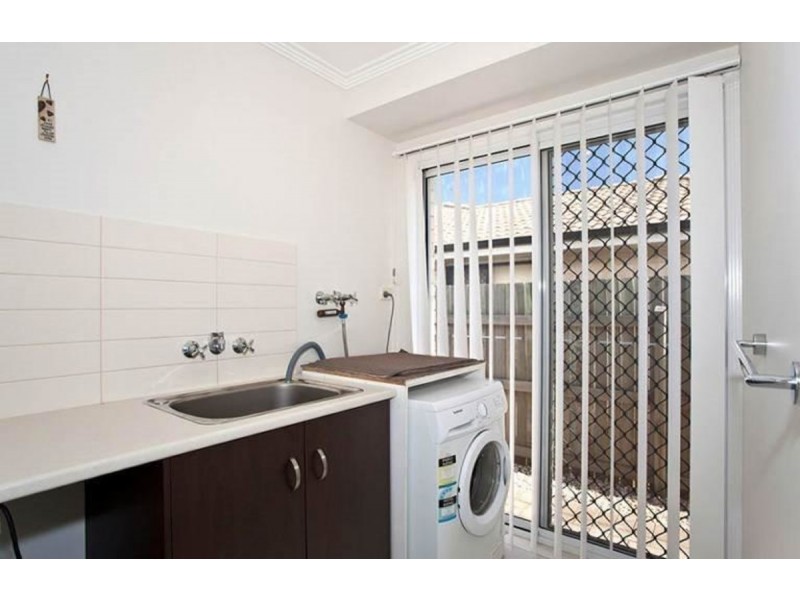 22 Mooney Street, Harlaxton QLD 4350