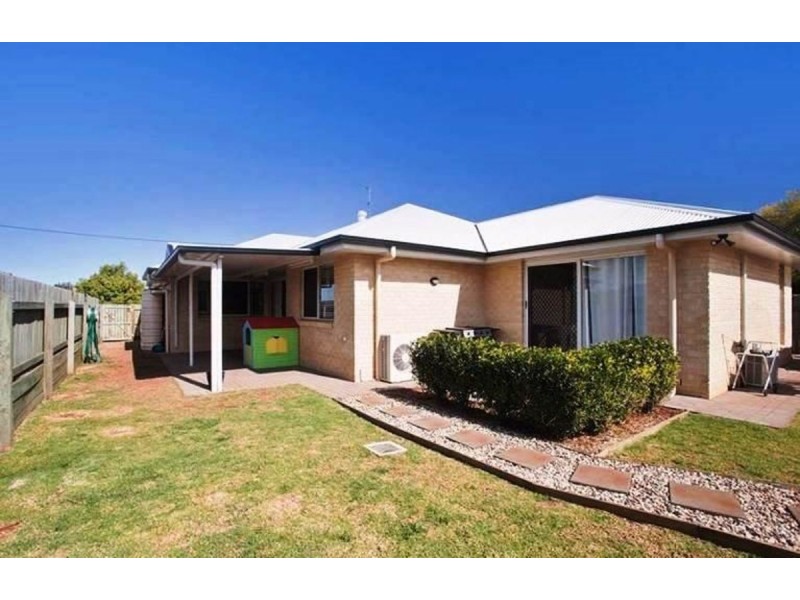 22 Mooney Street, Harlaxton QLD 4350
