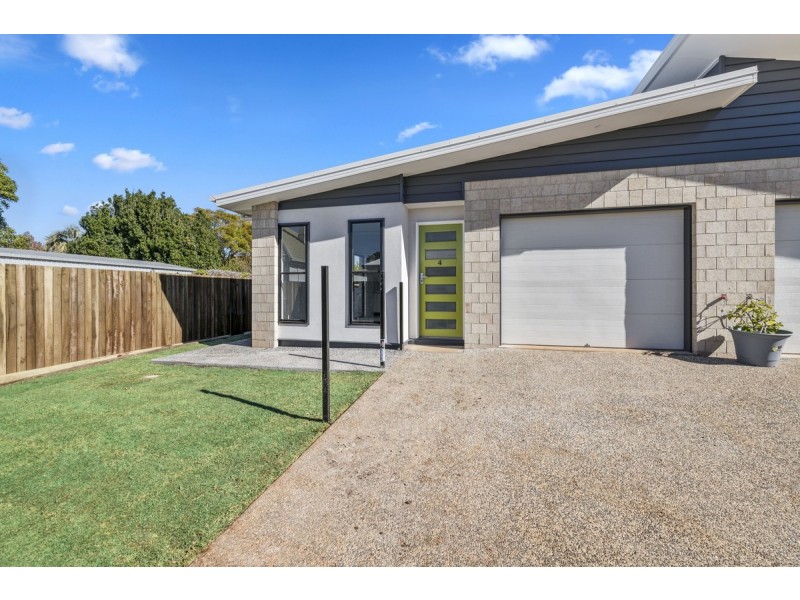 4/11A Bothwell Street, Newtown QLD 4350