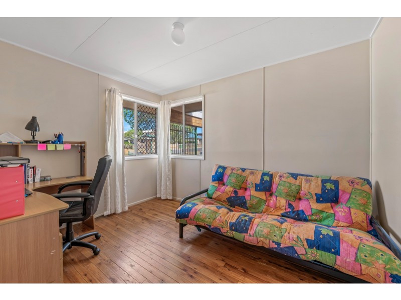 51 Gordon Avenue, Newtown QLD 4350