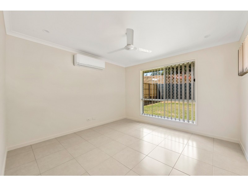 12 Downs Street, Glenvale QLD 4350