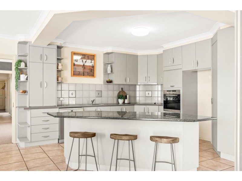 50 McIntosh Street, Westbrook QLD 4350