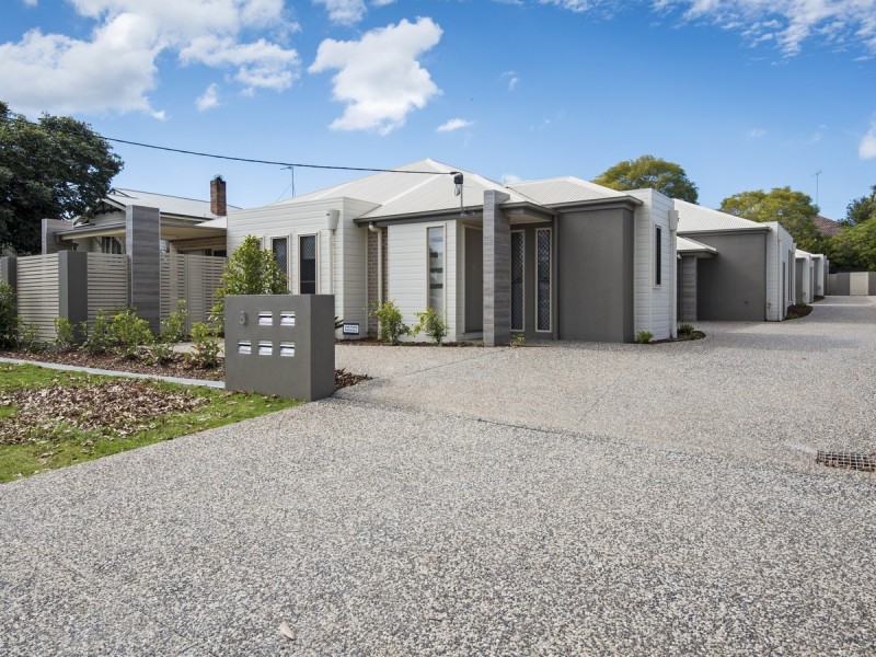 2/8 Horton Street, East Toowoomba QLD 4350