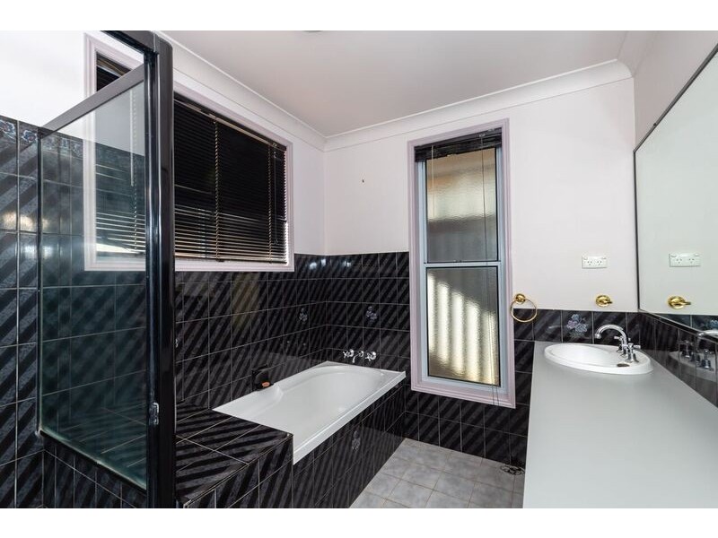 18 Smart Drive, Darling Heights QLD 4350
