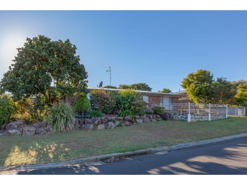 18 Smart Drive, Darling Heights QLD 4350