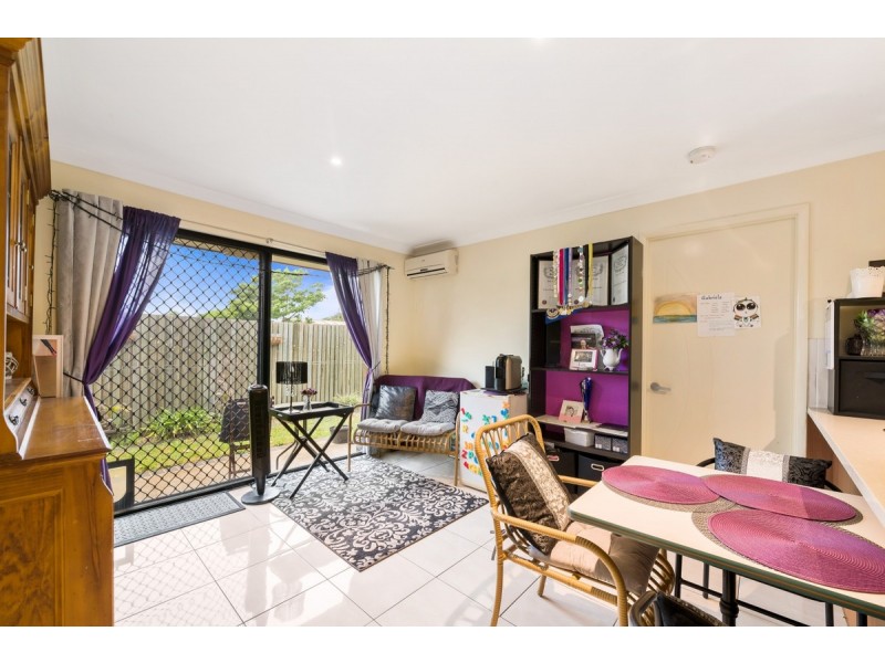 1/4 Boxsall Street, Newtown QLD 4350