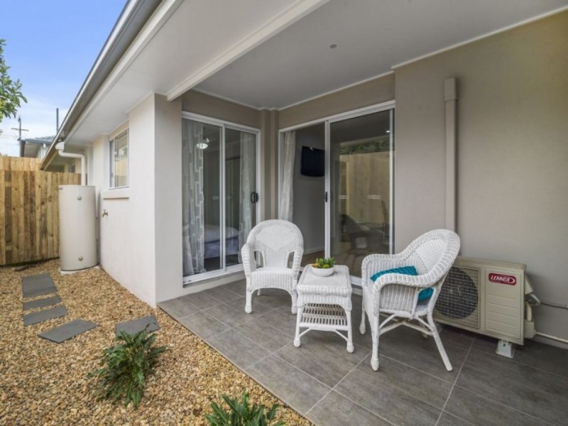 4/278 West Street, Kearneys Spring QLD 4350
