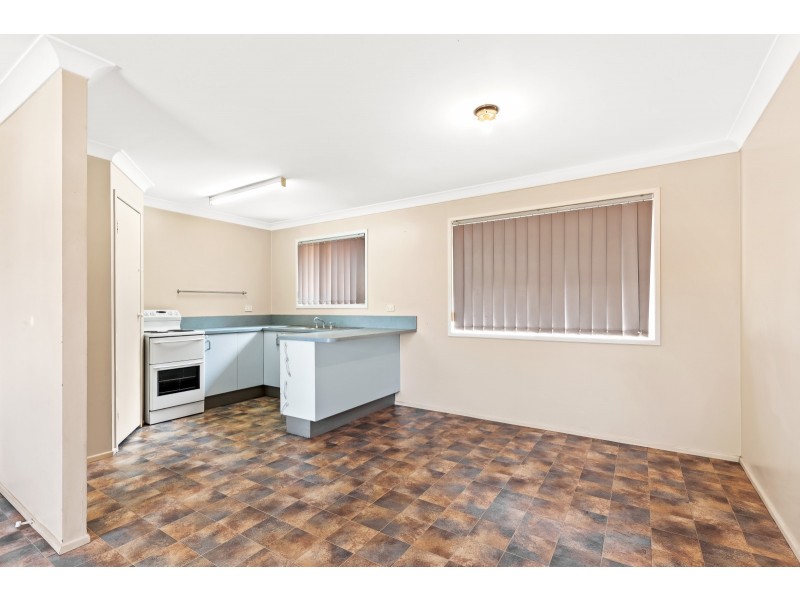 5 Albert Lane, Newtown QLD 4350