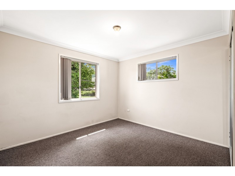 5 Albert Lane, Newtown QLD 4350