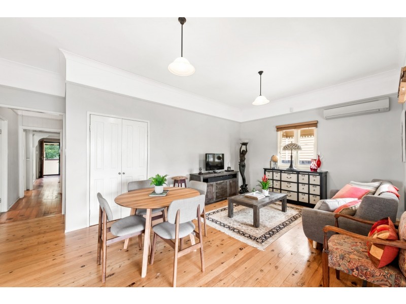 27 Clark Street, South Toowoomba QLD 4350