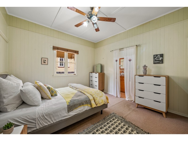 27 Clark Street, South Toowoomba QLD 4350