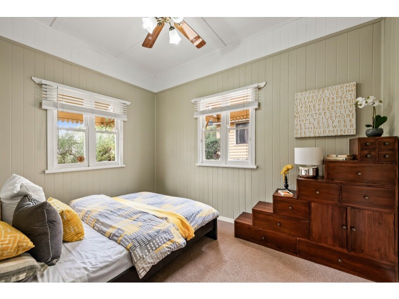 27 Clark Street, South Toowoomba QLD 4350