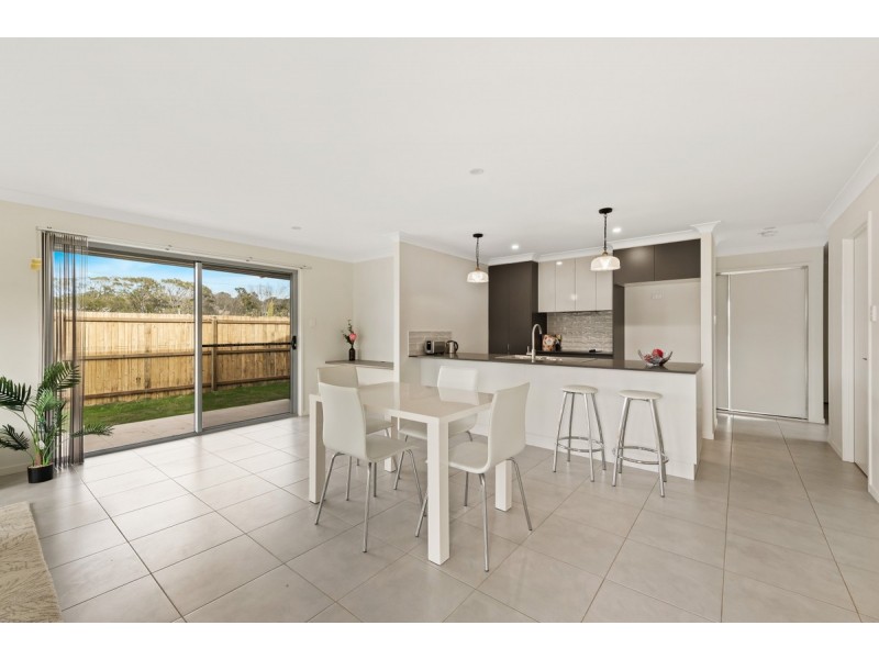 2/151 Jellicoe Street, North Toowoomba QLD 4350