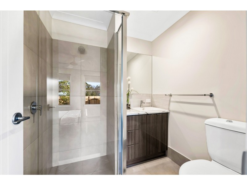 2/151 Jellicoe Street, North Toowoomba QLD 4350