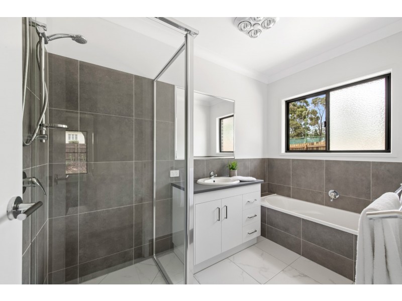 1/214 West Street, South Toowoomba QLD 4350