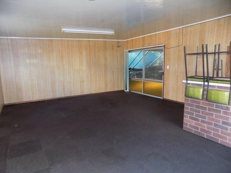 4 West Street, North Toowoomba QLD 4350