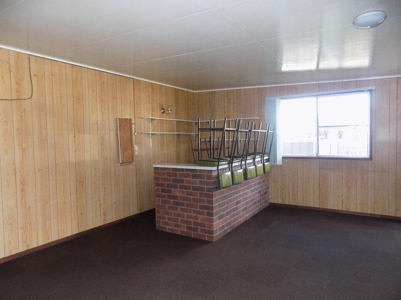 4 West Street, North Toowoomba QLD 4350