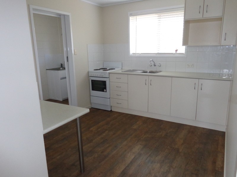 1/503 Stenner Street, Harristown QLD 4350