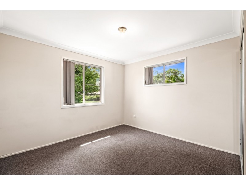 5 Albert Lane, Newtown QLD 4350